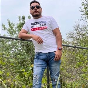 Meet your Posher, Luis alejandro